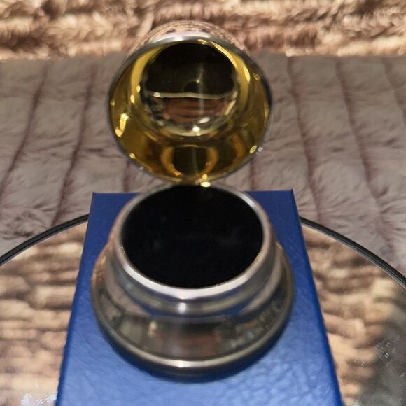 Scully & Scully Sterling Silver Ring Box - Picture 4 of 6